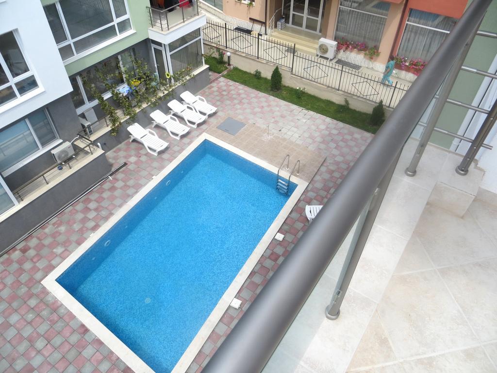 Apartments In Azalia 2 Complex Nesebar Ruang foto